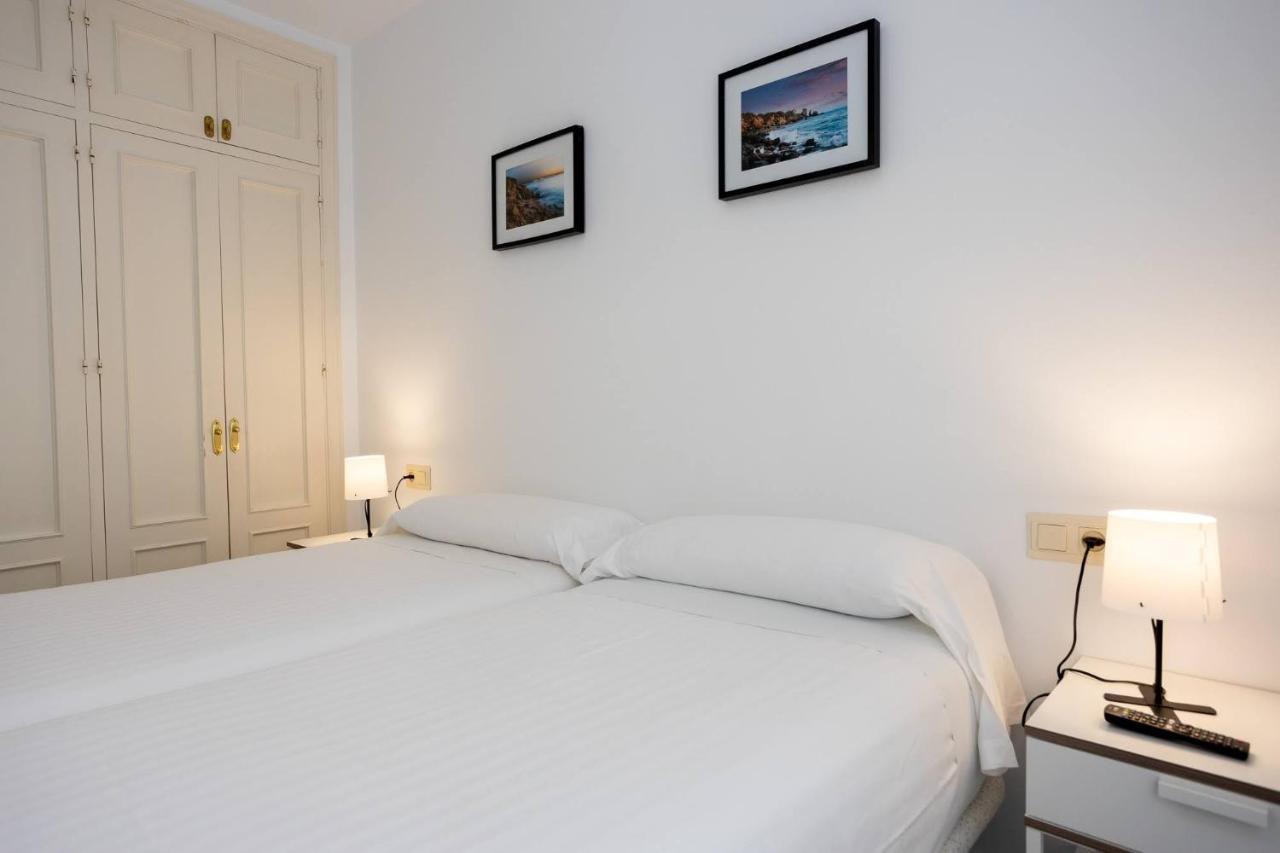 Apartamentos Los Cantaros El Puerto de Santa María Zewnętrze zdjęcie
