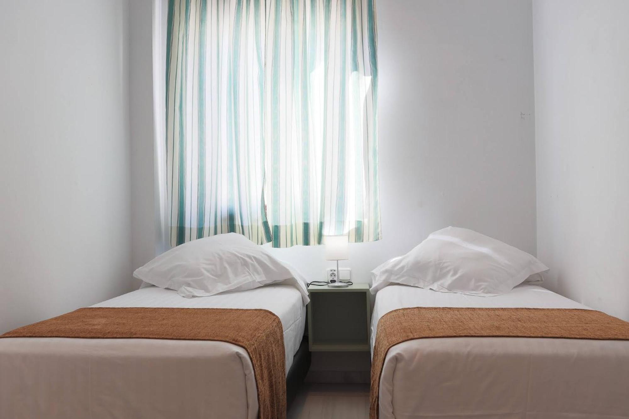 Apartamentos Los Cantaros El Puerto de Santa María Zewnętrze zdjęcie