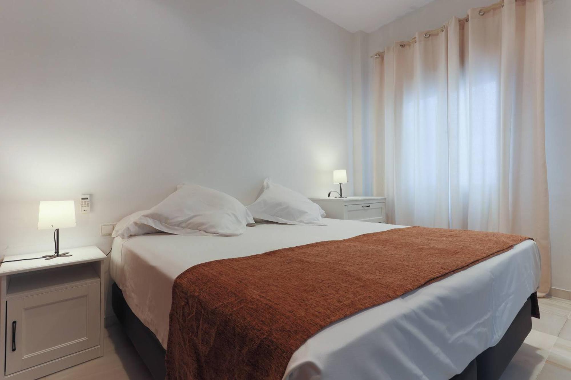 Apartamentos Los Cantaros El Puerto de Santa María Zewnętrze zdjęcie