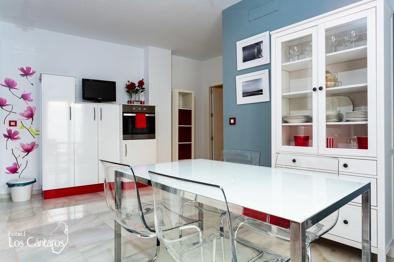 Apartamentos Los Cantaros El Puerto de Santa María Zewnętrze zdjęcie