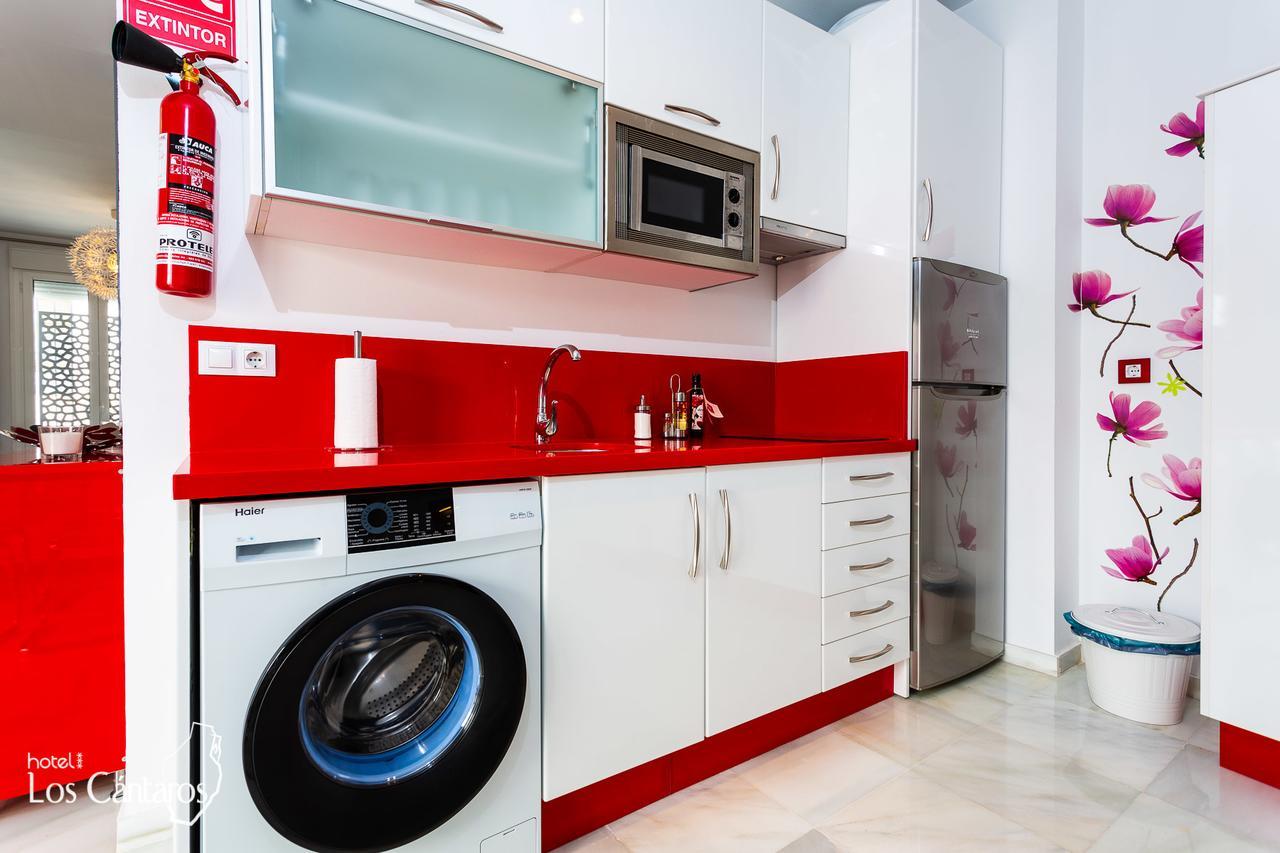 Apartamentos Los Cantaros El Puerto de Santa María Zewnętrze zdjęcie
