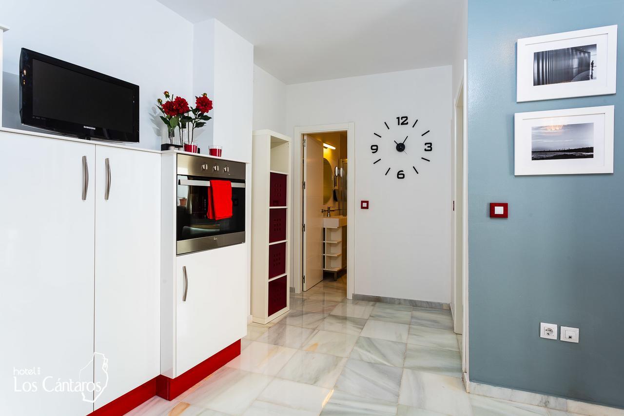 Apartamentos Los Cantaros El Puerto de Santa María Zewnętrze zdjęcie