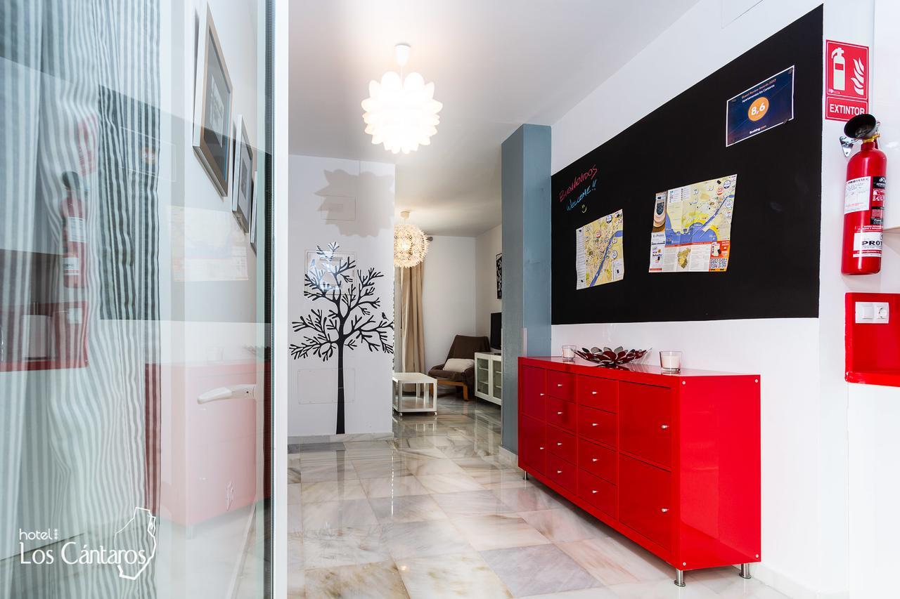 Apartamentos Los Cantaros El Puerto de Santa María Zewnętrze zdjęcie
