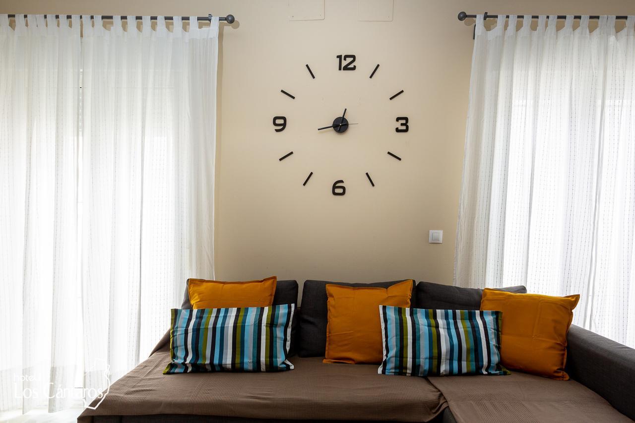Apartamentos Los Cantaros El Puerto de Santa María Zewnętrze zdjęcie